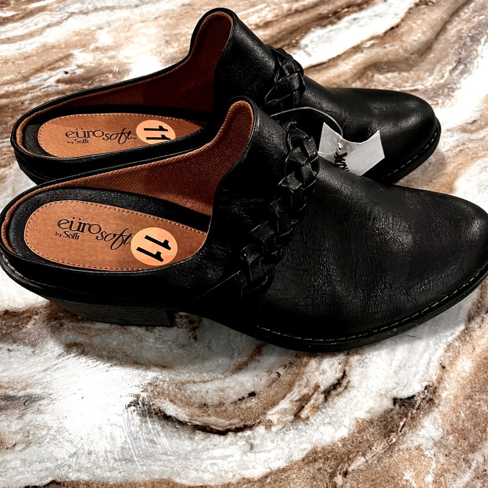 Brand New. Euro soft by Sofft slide on, low heel, dress shoes. Black